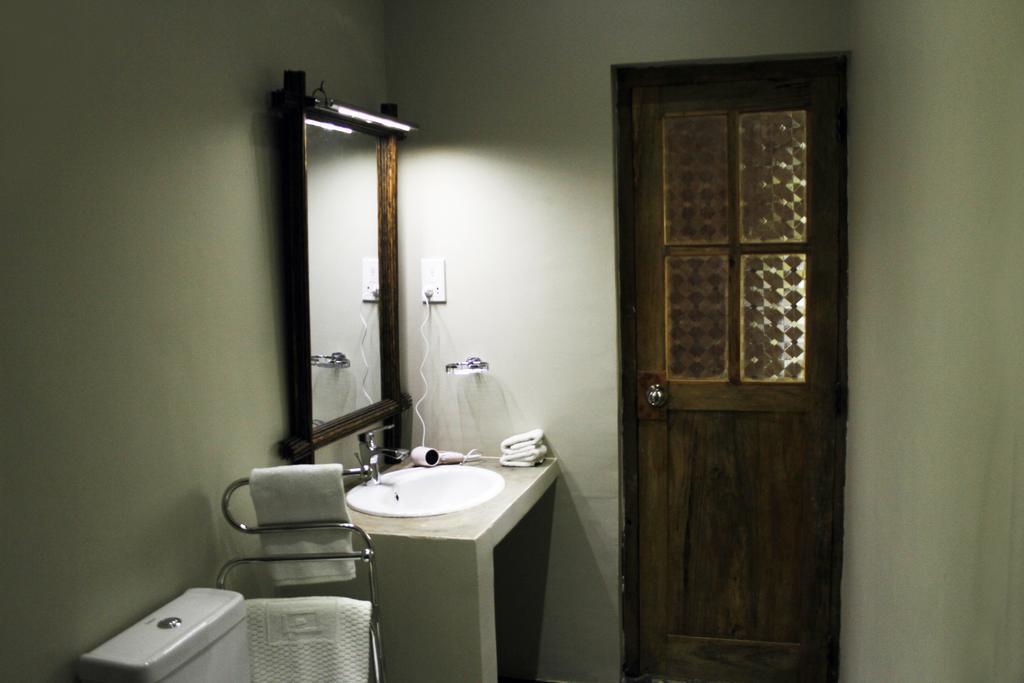The Tenth Hotel Ella Quarto foto